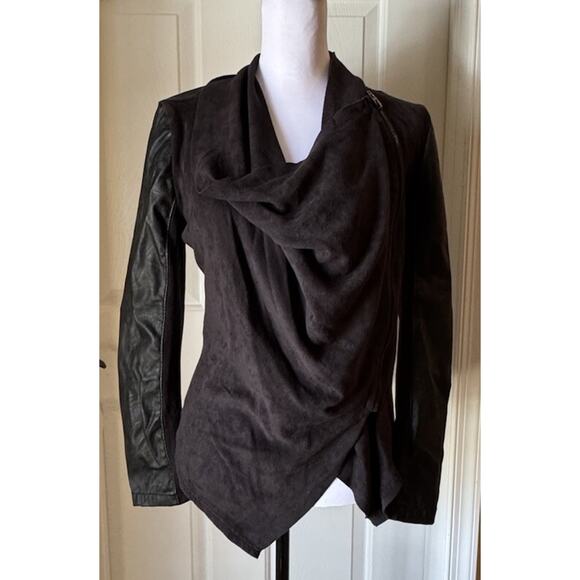 Blank NYC Jacket Womens Small Black Faux Leather Suede Short Zip Soft Motorcycle - Picture 1 of 6